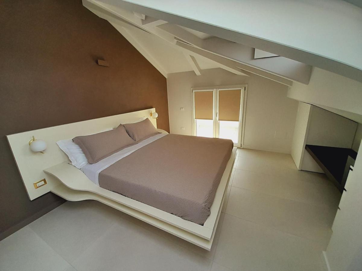 Gt Apartments - New Opening فيبو فالينتيا مارينا المظهر الخارجي الصورة