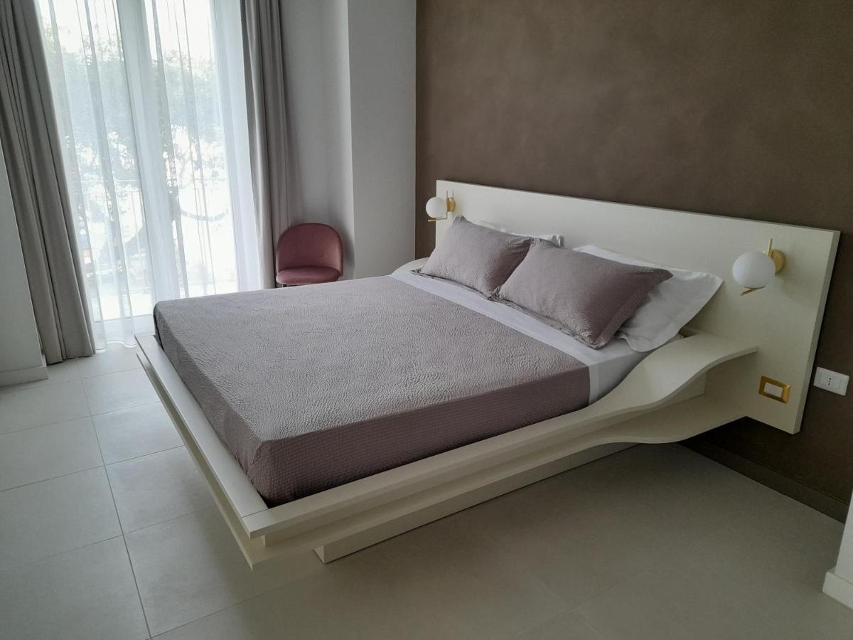 Gt Apartments - New Opening فيبو فالينتيا مارينا المظهر الخارجي الصورة